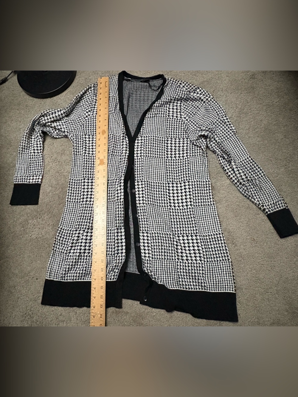 torrid Black and White Houndstooth Long Cardigan